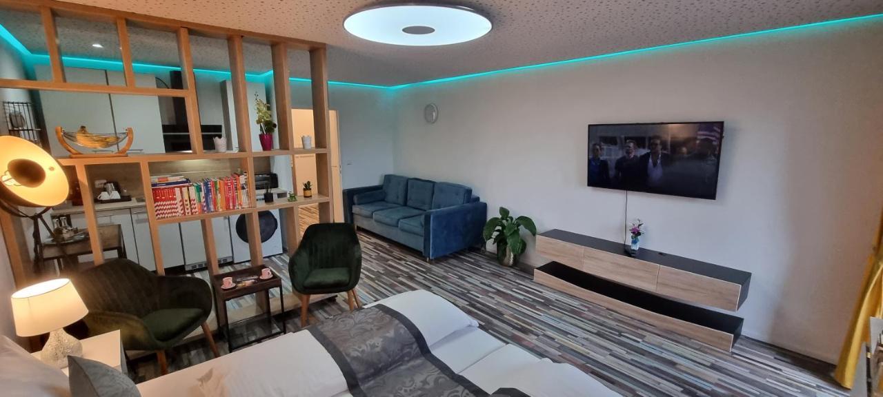 Studio-Apartment ' Andrei 1 ' - Neu In Neuburg An Der Donau Neuburg an Der Donau Exterior foto